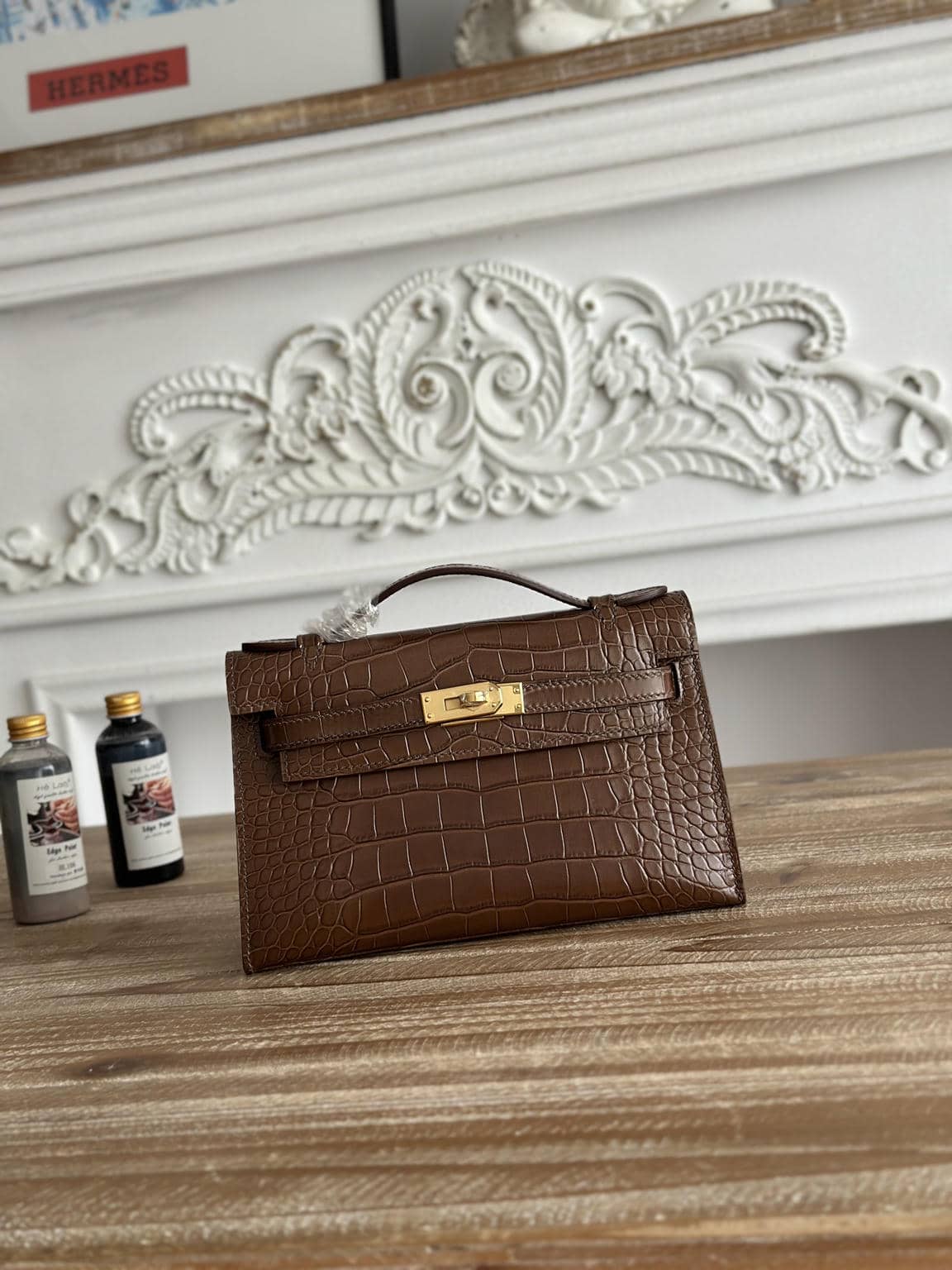 Kelly Crocodile-Embossed Cow Leather-43